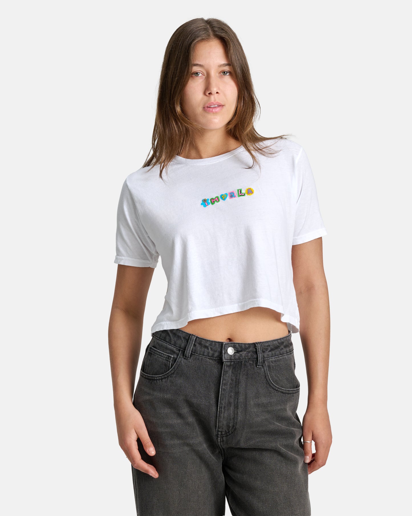 IMPTEE001_WHT_5_vnkdqz_1700797914