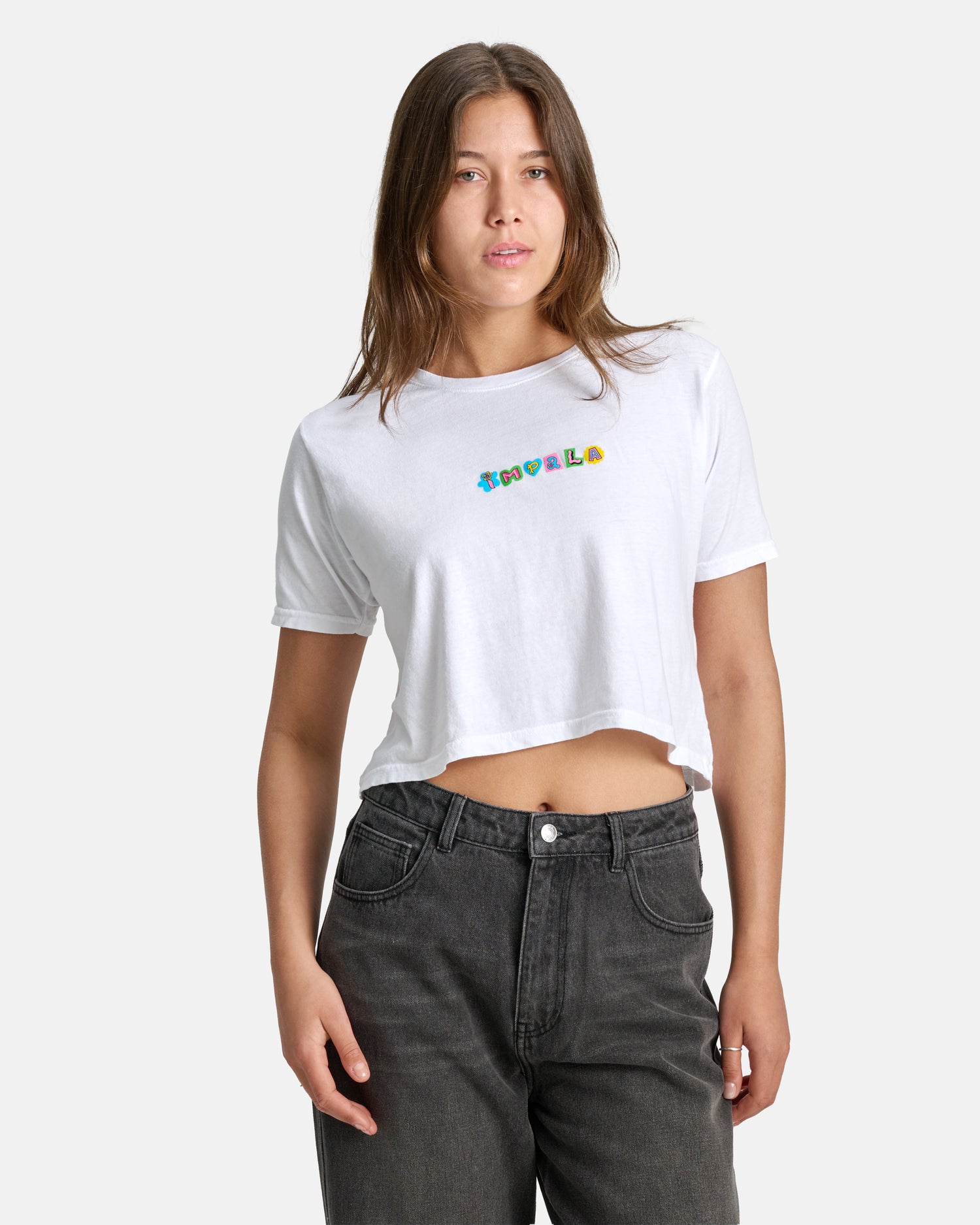 IMPTEE001_WHT_5_vnkdqz_1700797914